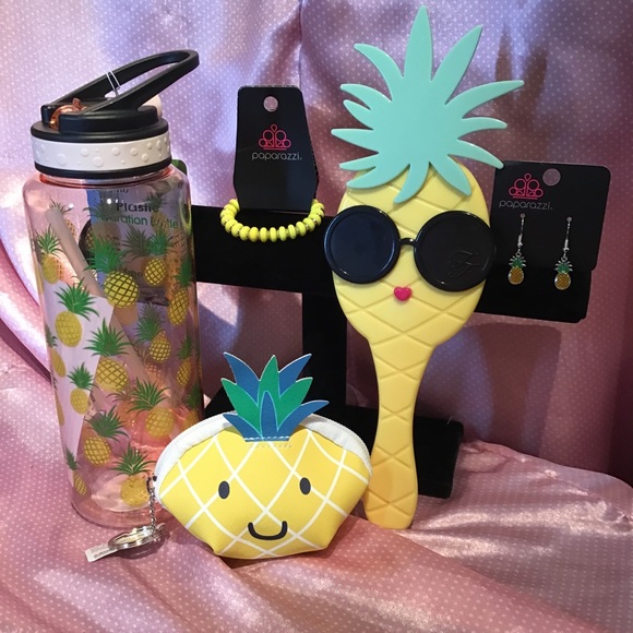 Too Faced Other - 🎊🎉🍍HOST PICK Too Faced Limited Edition Mirror